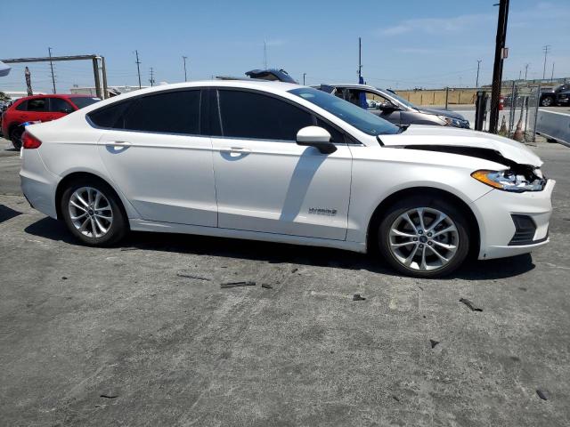 Photo 3 VIN: 3FA6P0LU8KR206275 - FORD FUSION SE 