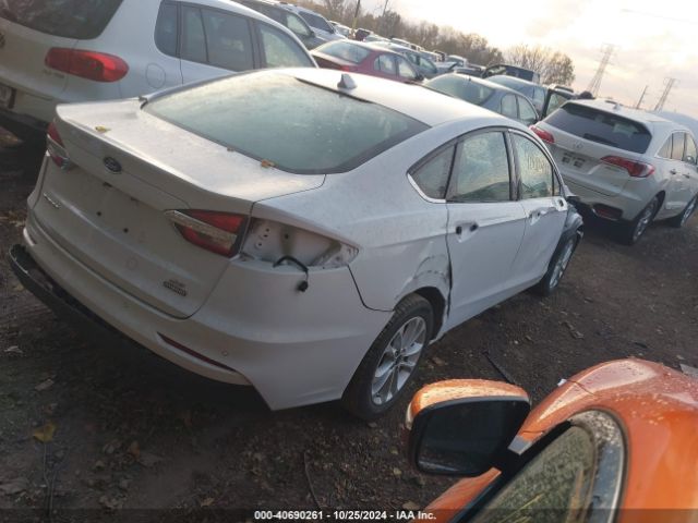 Photo 3 VIN: 3FA6P0LU8LR173408 - FORD FUSION 