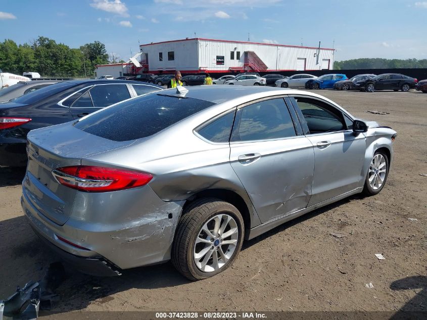 Photo 3 VIN: 3FA6P0LU8LR265604 - FORD FUSION 