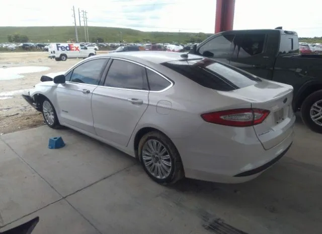 Photo 2 VIN: 3FA6P0LU9DR181826 - FORD FUSION 