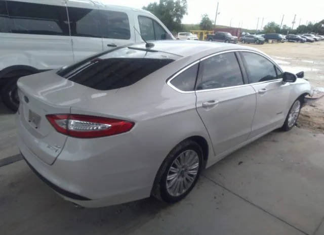 Photo 3 VIN: 3FA6P0LU9DR181826 - FORD FUSION 