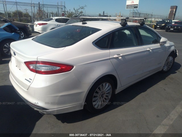 Photo 3 VIN: 3FA6P0LU9DR219393 - FORD FUSION 