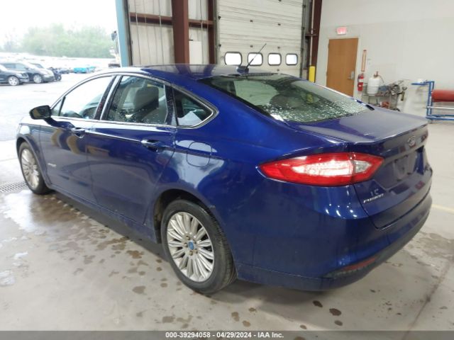 Photo 2 VIN: 3FA6P0LU9DR253477 - FORD FUSION 