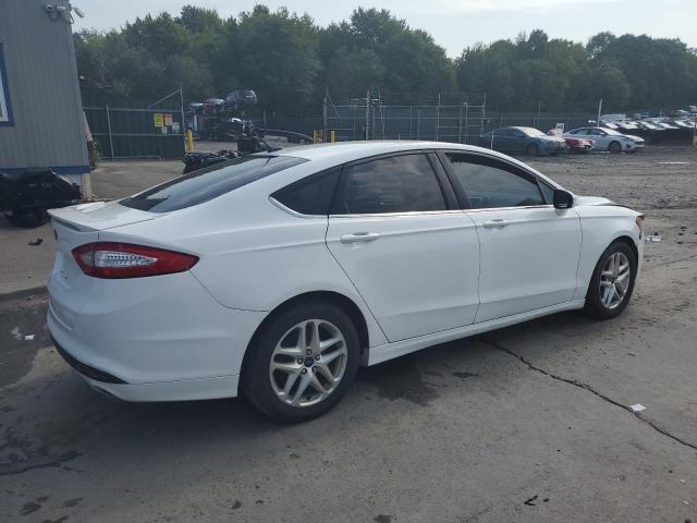 Photo 2 VIN: 3FA6P0LU9ER253528 - FORD FUSION 