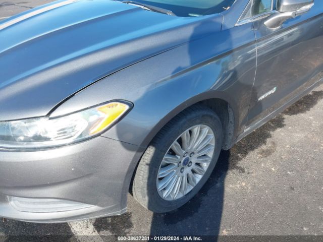 Photo 5 VIN: 3FA6P0LU9ER269051 - FORD FUSION HYBRID 