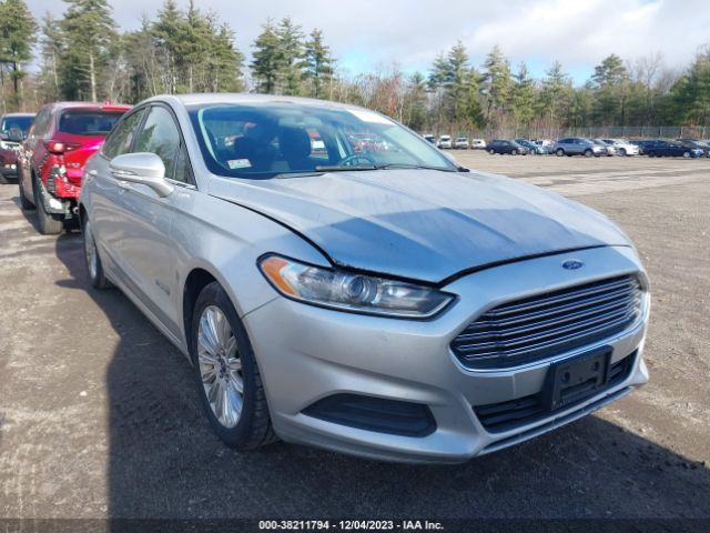 Photo 5 VIN: 3FA6P0LU9FR140714 - FORD FUSION 