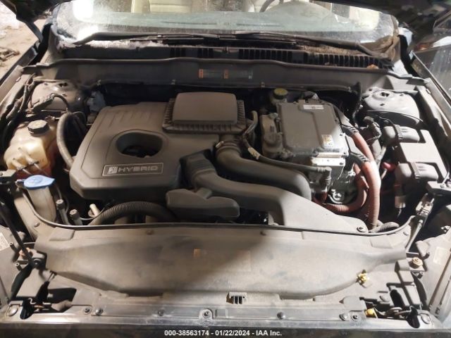 Photo 9 VIN: 3FA6P0LU9FR166486 - FORD FUSION HYBRID 