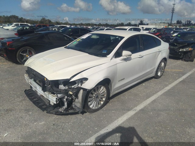 Photo 1 VIN: 3FA6P0LU9GR140410 - FORD FUSION 