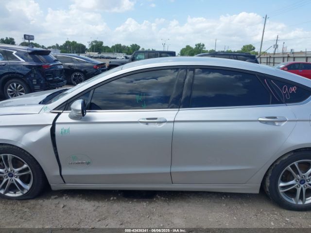 Photo 12 VIN: 3FA6P0LU9GR203778 - FORD FUSION 