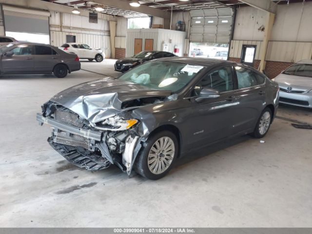 Photo 1 VIN: 3FA6P0LU9GR360193 - FORD FUSION 