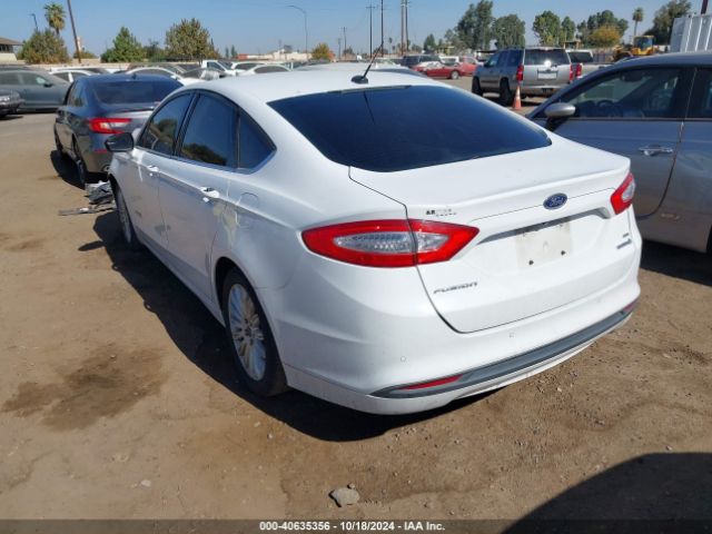 Photo 2 VIN: 3FA6P0LU9GR397938 - FORD FUSION 