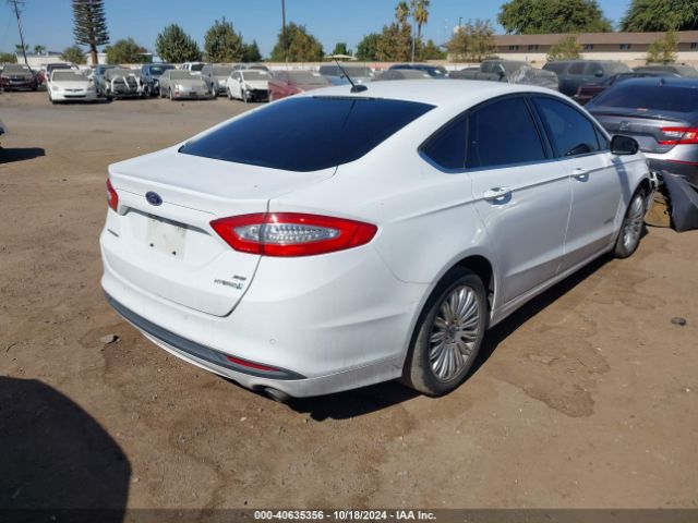 Photo 3 VIN: 3FA6P0LU9GR397938 - FORD FUSION 