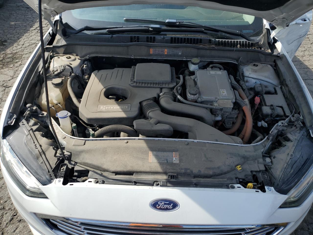 Photo 10 VIN: 3FA6P0LU9HR182111 - FORD FUSION 