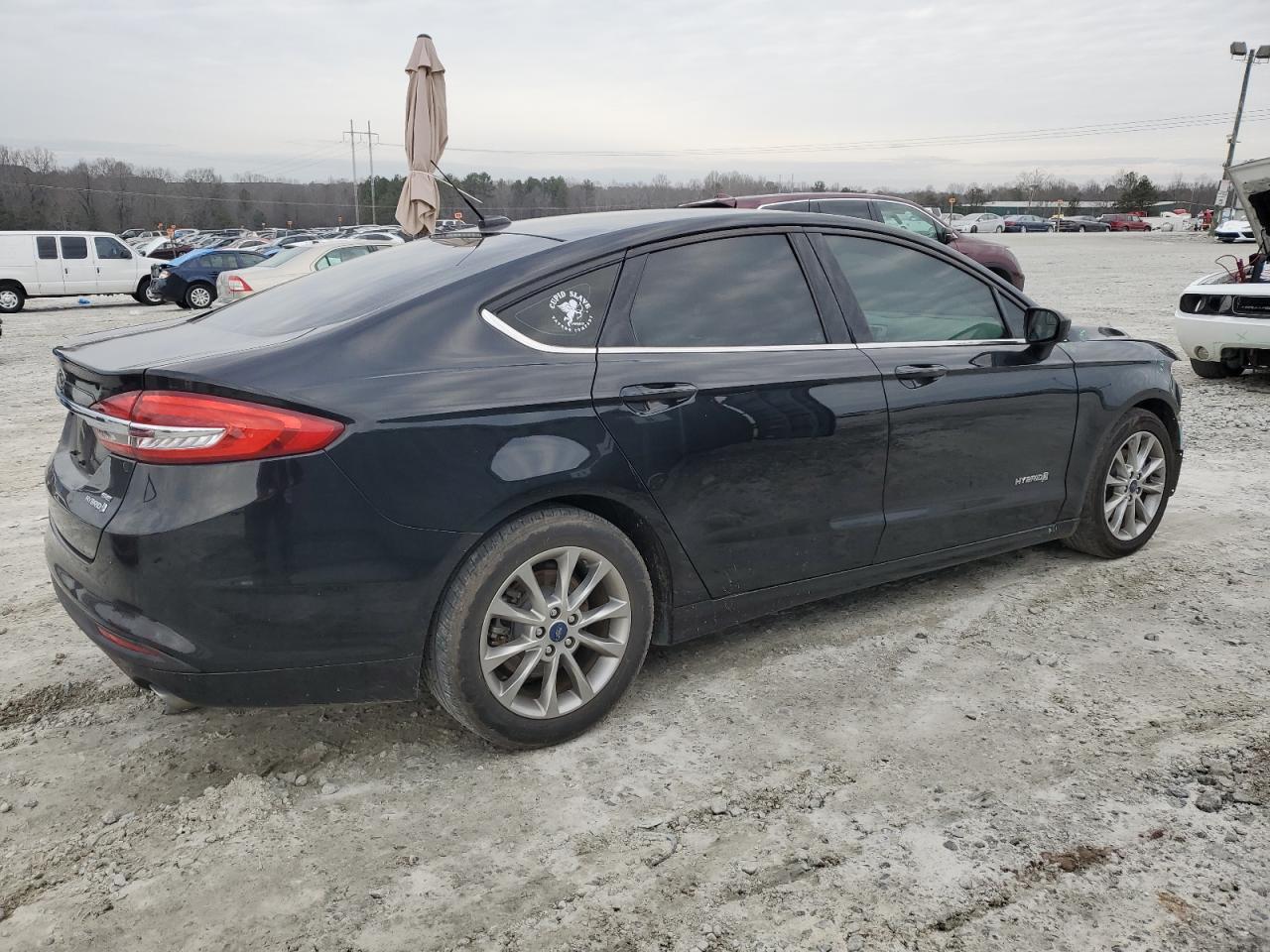 Photo 2 VIN: 3FA6P0LU9HR234384 - FORD FUSION 