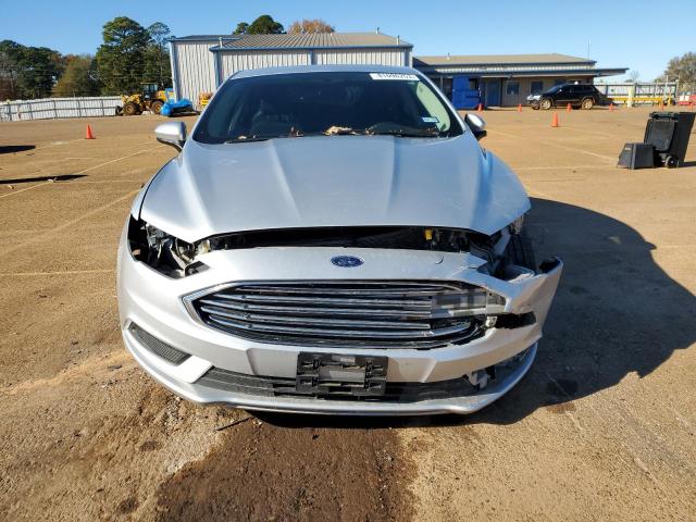 Photo 4 VIN: 3FA6P0LU9JR128331 - FORD FUSION 