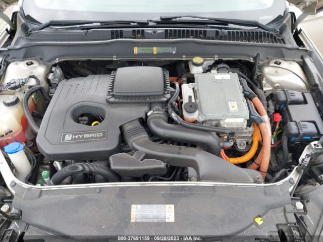 Photo 9 VIN: 3FA6P0LU9JR138566 - FORD FUSION HYBRID 