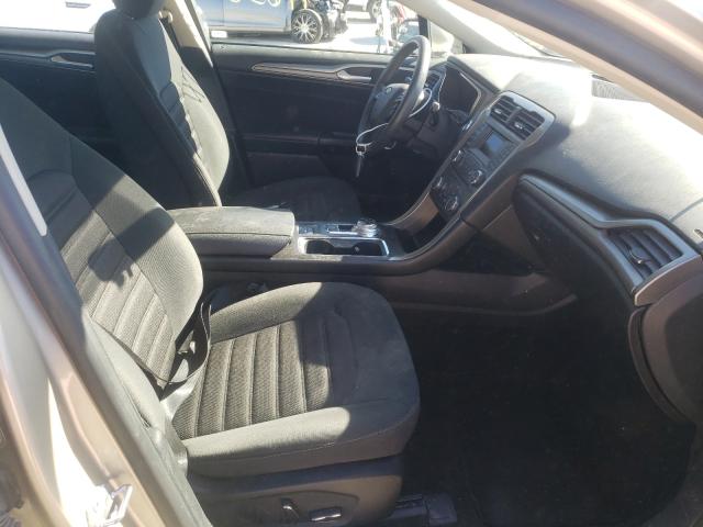 Photo 4 VIN: 3FA6P0LU9JR155609 - FORD FUSION SE 