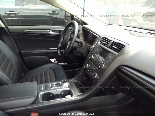 Photo 4 VIN: 3FA6P0LU9JR247867 - FORD FUSION HYBRID 