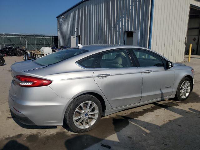 Photo 2 VIN: 3FA6P0LU9KR106511 - FORD FUSION 