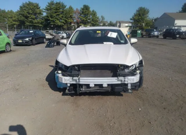 Photo 5 VIN: 3FA6P0LU9KR158771 - FORD FUSION HYBRID 