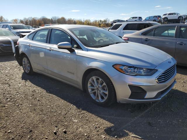 Photo 3 VIN: 3FA6P0LU9KR168281 - FORD FUSION SE 