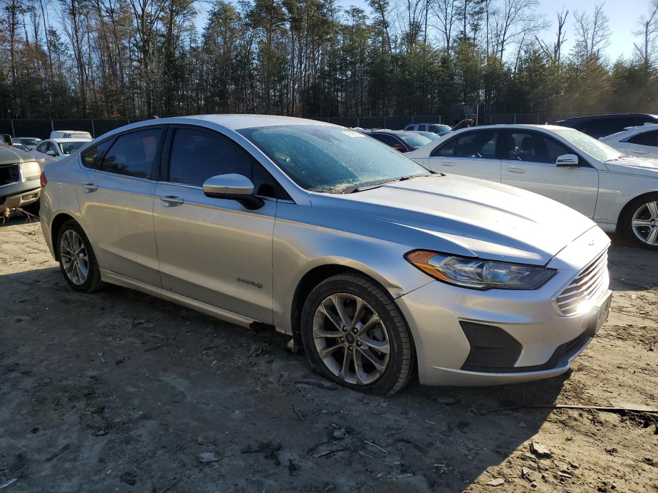 Photo 3 VIN: 3FA6P0LU9KR225482 - FORD FUSION 