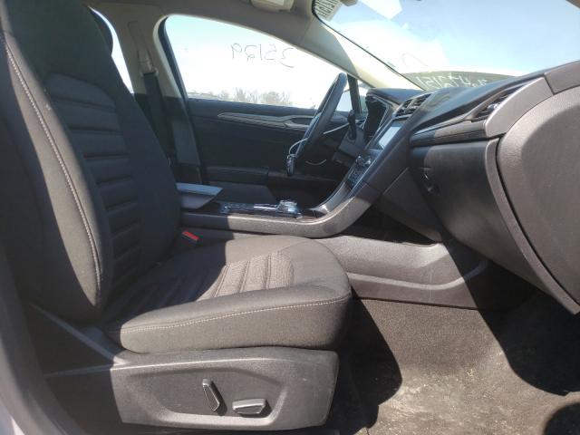 Photo 4 VIN: 3FA6P0LU9KR226387 - FORD FUSION SE 