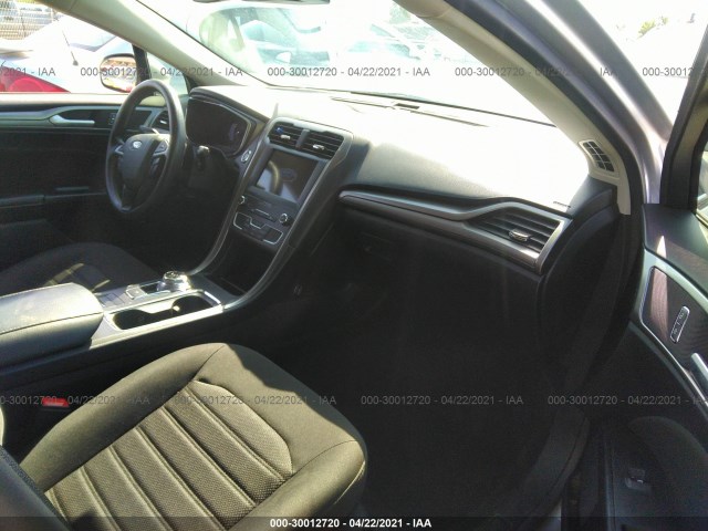 Photo 4 VIN: 3FA6P0LU9KR269238 - FORD FUSION HYBRID 