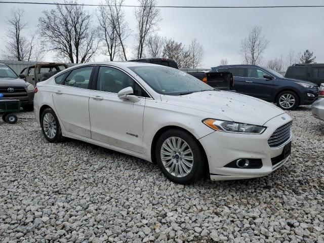 Photo 3 VIN: 3FA6P0LUXFR211760 - FORD FUSION 