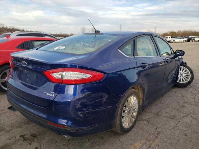 Photo 3 VIN: 3FA6P0LUXGR103186 - FORD FUSION SE 