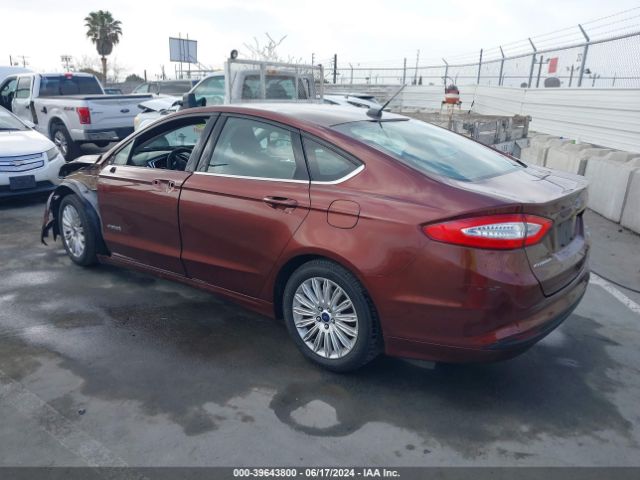 Photo 2 VIN: 3FA6P0LUXGR261009 - FORD FUSION 