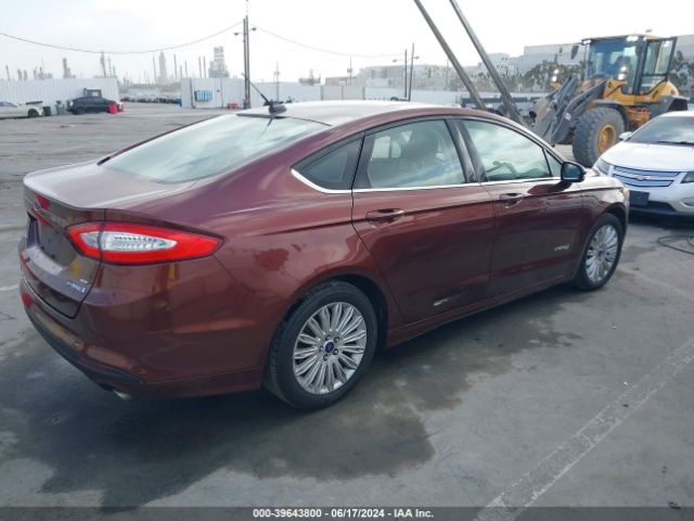 Photo 3 VIN: 3FA6P0LUXGR261009 - FORD FUSION 