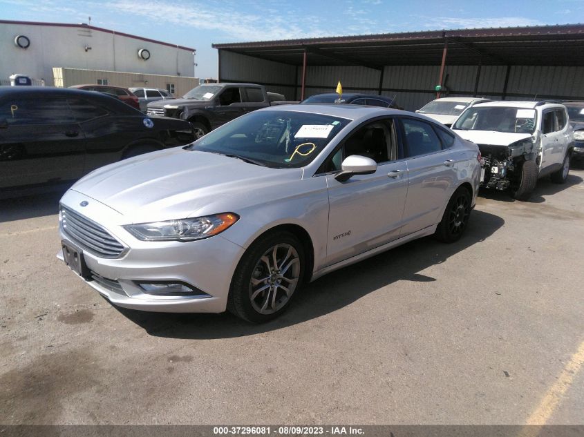 Photo 1 VIN: 3FA6P0LUXHR222485 - FORD FUSION 