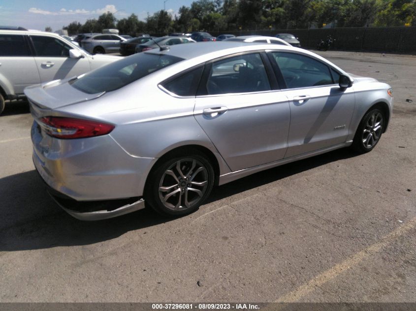 Photo 3 VIN: 3FA6P0LUXHR222485 - FORD FUSION 