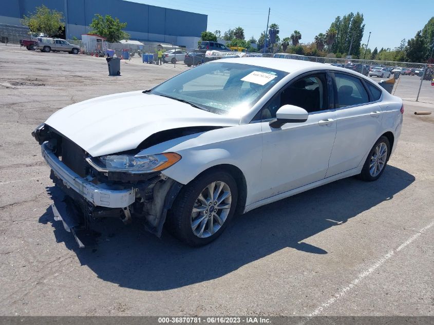 Photo 1 VIN: 3FA6P0LUXHR285179 - FORD FUSION 