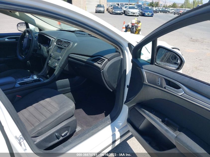 Photo 4 VIN: 3FA6P0LUXHR285179 - FORD FUSION 