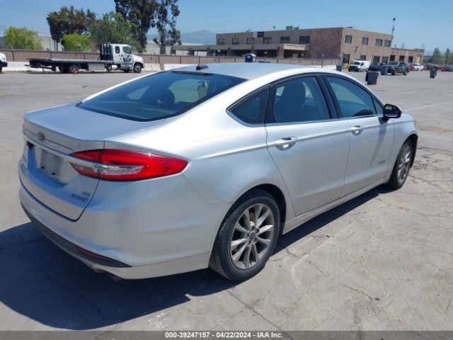 Photo 3 VIN: 3FA6P0LUXHR314101 - FORD FUSION HYBRID 