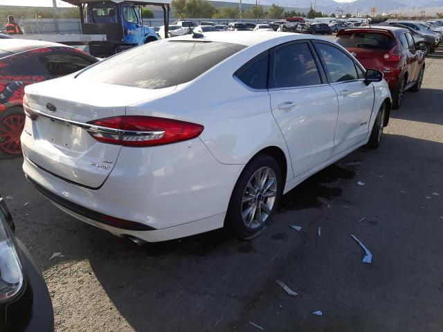 Photo 3 VIN: 3FA6P0LUXHR323591 - FORD FUSION SE 