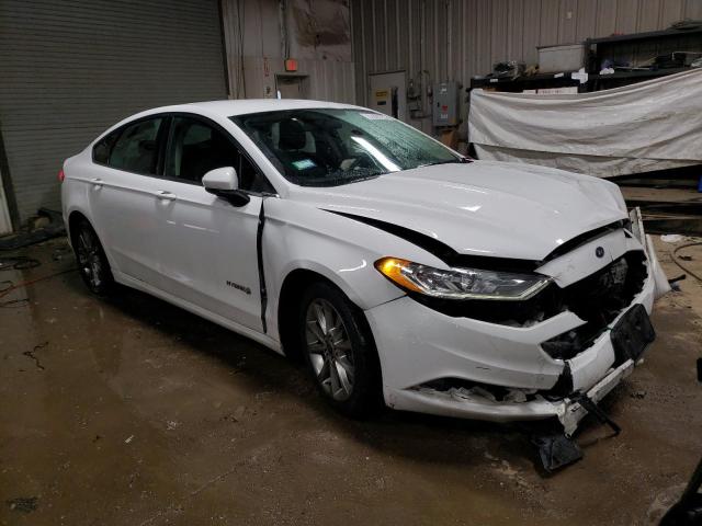 Photo 3 VIN: 3FA6P0LUXHR380910 - FORD FUSION 