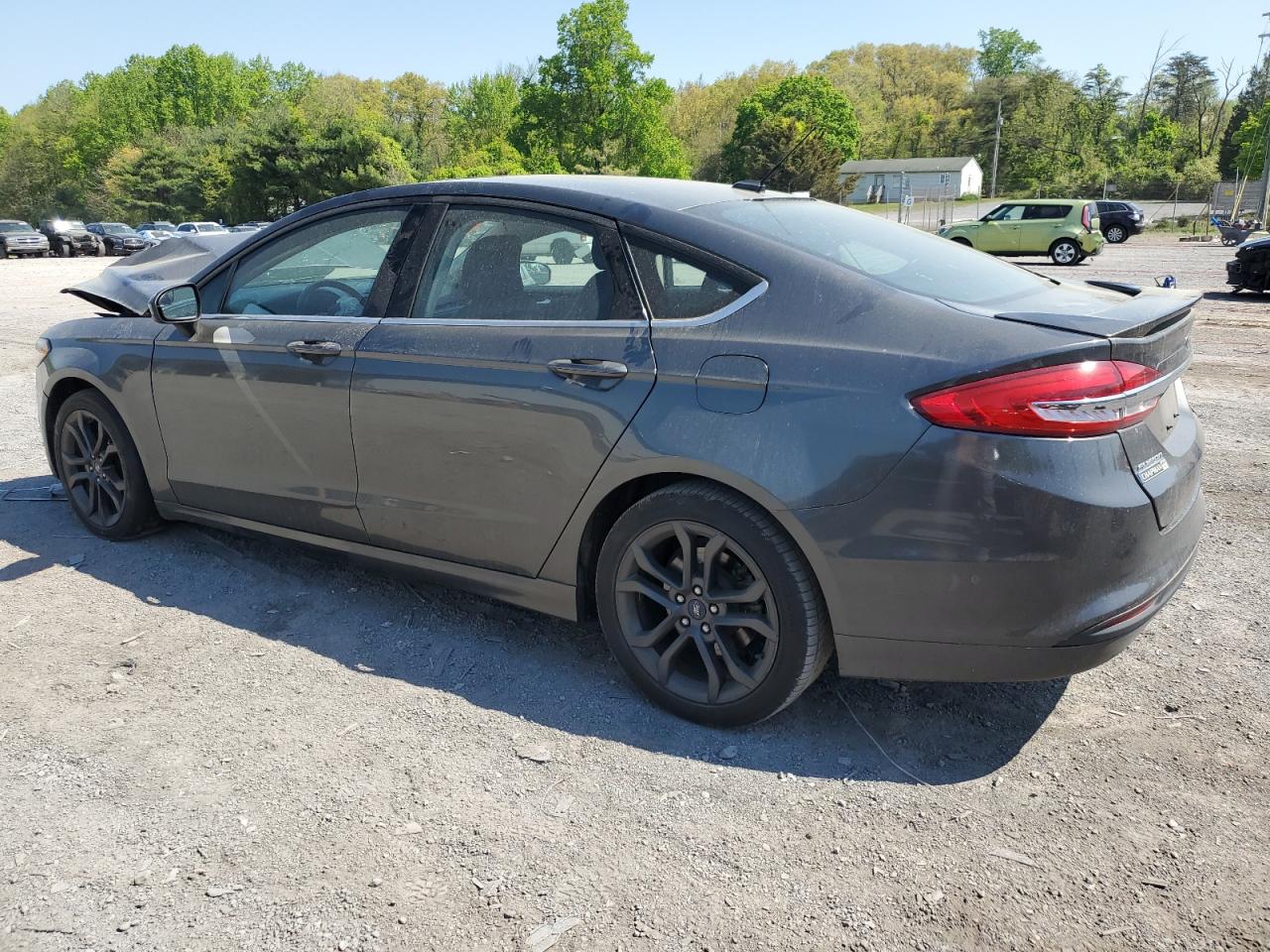 Photo 1 VIN: 3FA6P0LUXJR137538 - FORD FUSION 