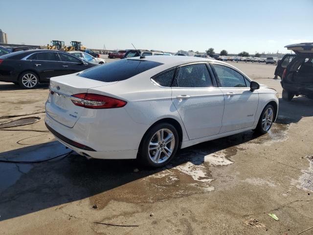 Photo 2 VIN: 3FA6P0LUXJR190076 - FORD FUSION SE 