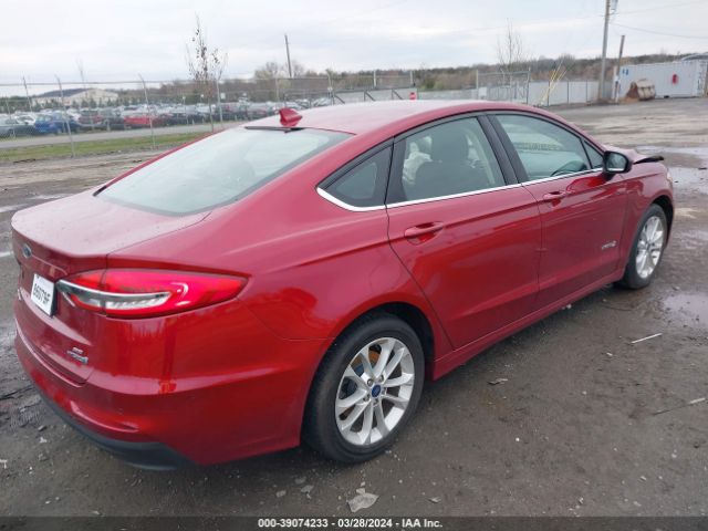 Photo 3 VIN: 3FA6P0LUXKR101754 - FORD FUSION HYBRID 