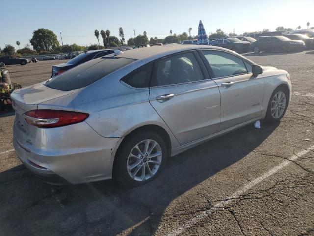 Photo 2 VIN: 3FA6P0LUXKR109613 - FORD FUSION SE 