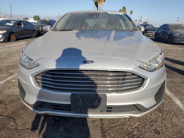 Photo 4 VIN: 3FA6P0LUXKR109613 - FORD FUSION SE 