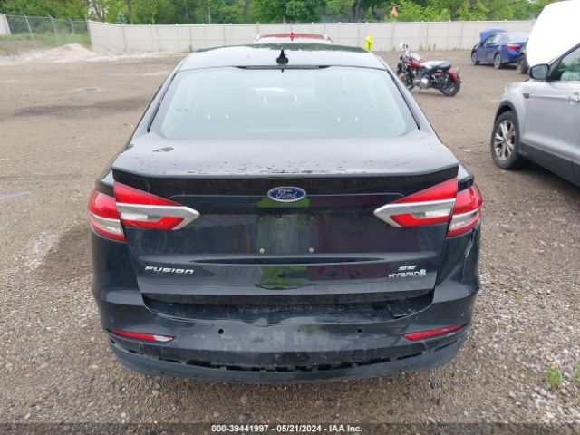 Photo 5 VIN: 3FA6P0LUXKR113175 - FORD FUSION HYBRID 