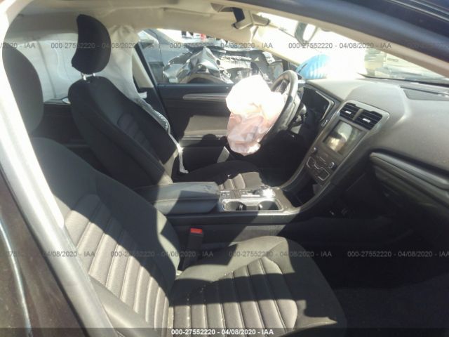 Photo 4 VIN: 3FA6P0LUXKR124242 - FORD FUSION HYBRID 