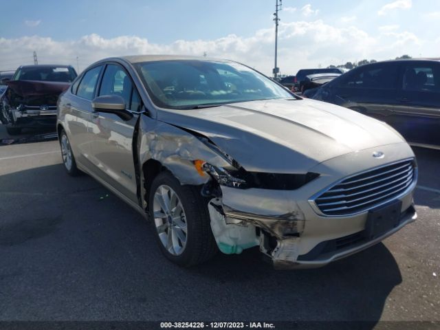 Photo 5 VIN: 3FA6P0LUXKR200249 - FORD FUSION HYBRID 