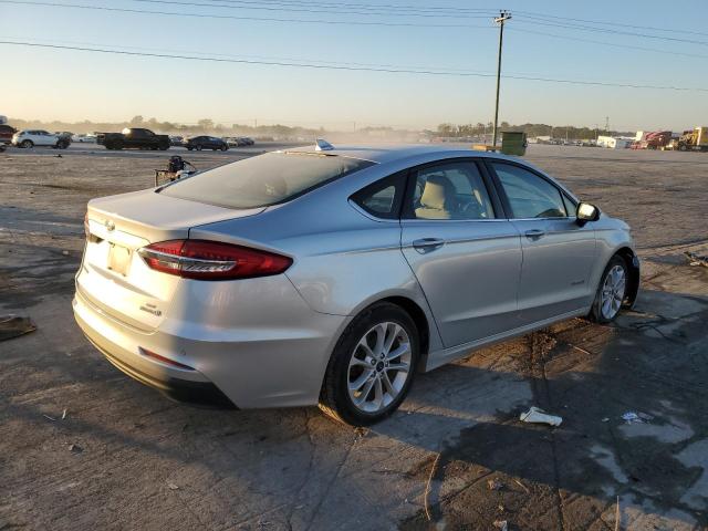 Photo 2 VIN: 3FA6P0LUXKR207153 - FORD FUSION 