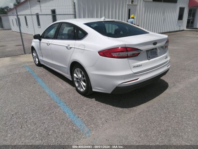 Photo 2 VIN: 3FA6P0LUXKR211459 - FORD FUSION 