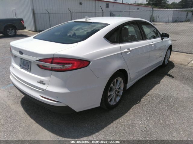 Photo 3 VIN: 3FA6P0LUXKR211459 - FORD FUSION 